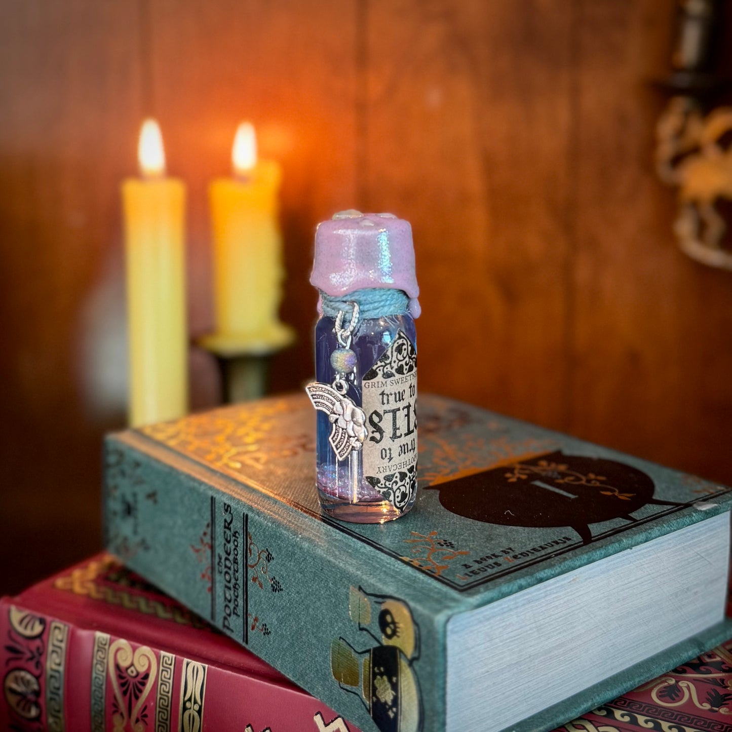 True to Self, A Blue to Pink Color Change Mini Potion Bottle Fidget
