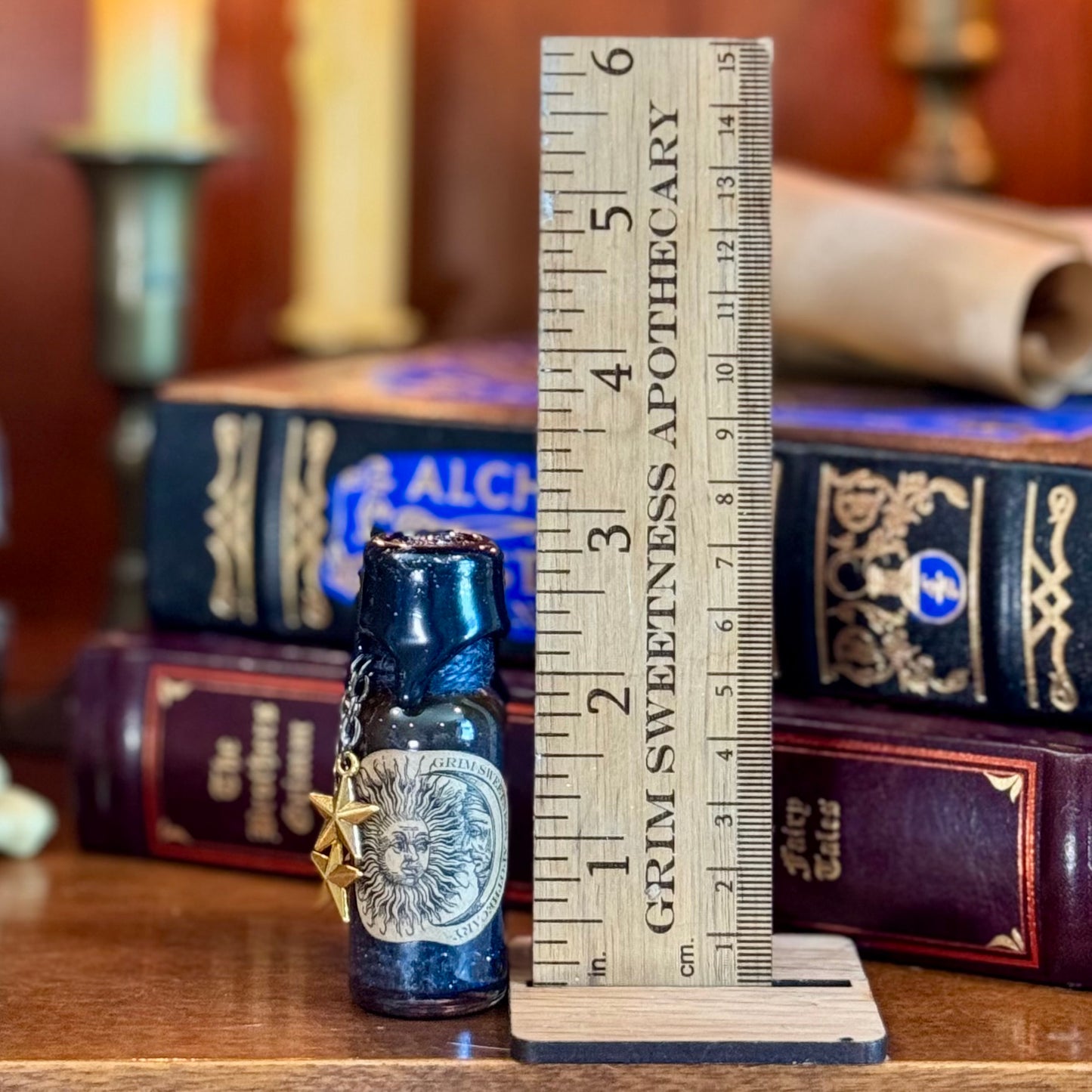 Sun and Moon in Love, A Mini Potion Bottle Fidget