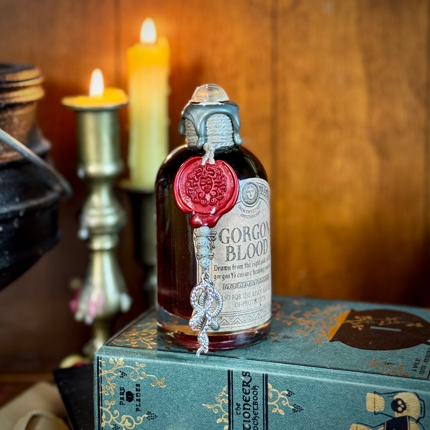 Gorgon Blood, Color Changing Potion Bottle Prop