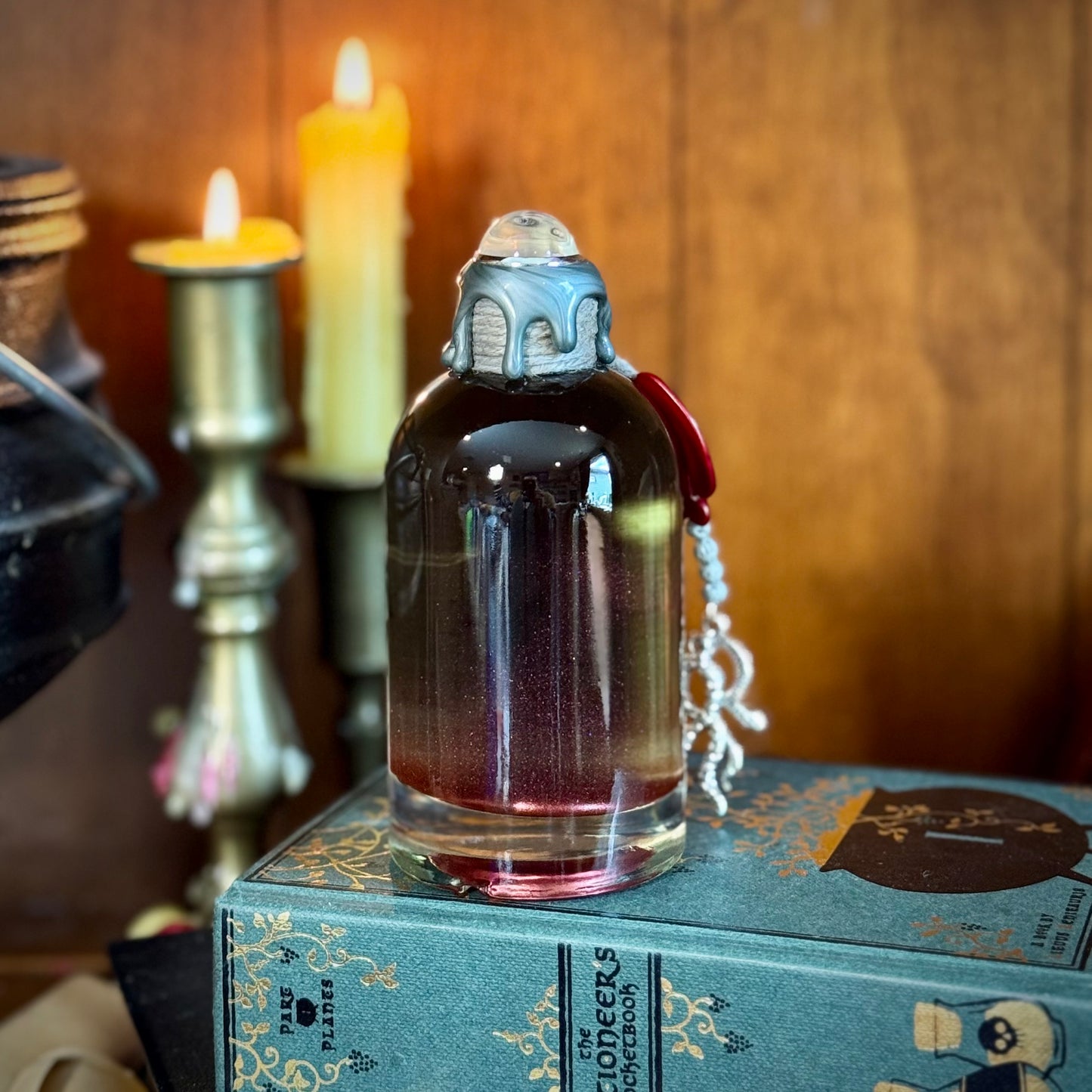 Gorgon Blood, Color Changing Potion Bottle Prop