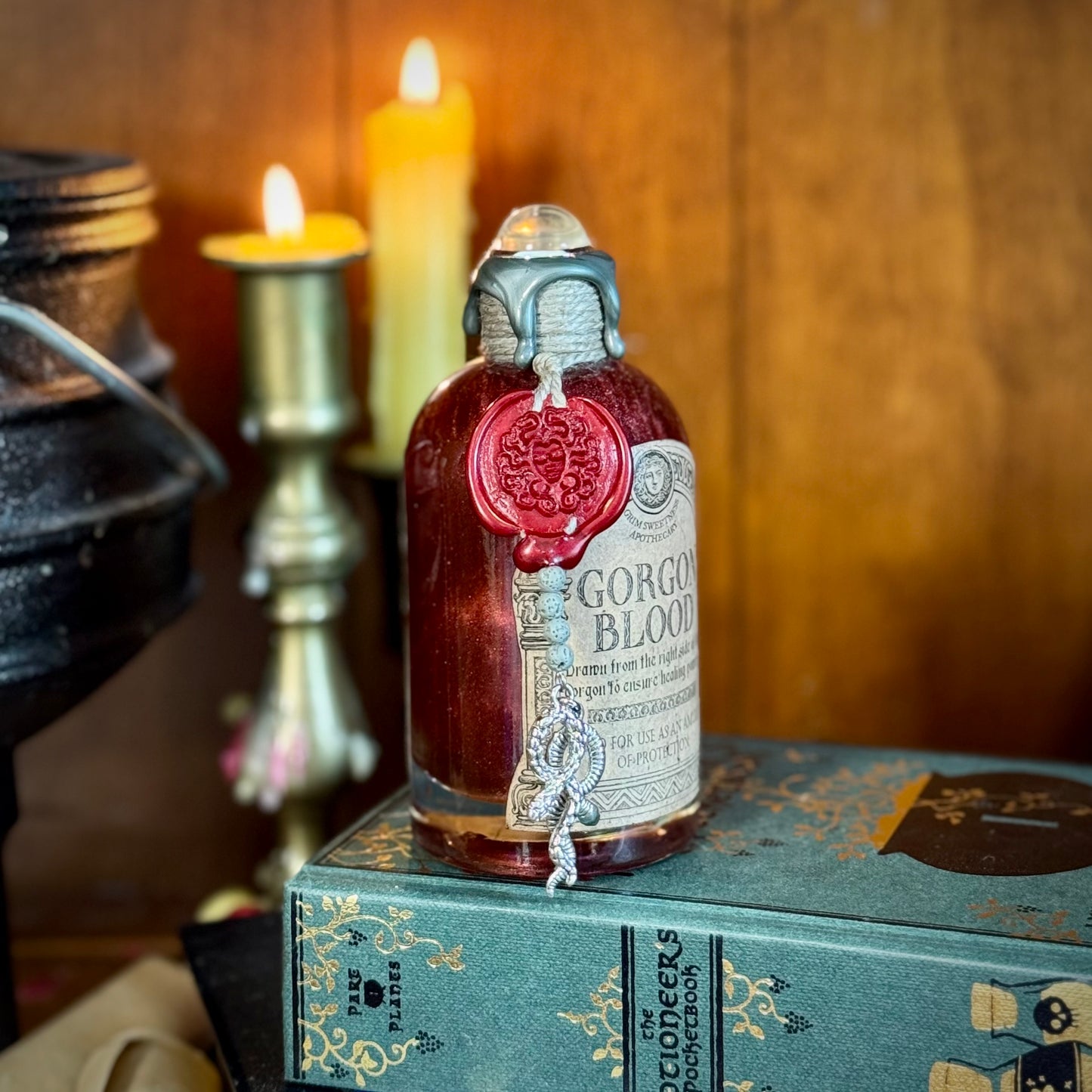 Gorgon Blood, Color Changing Potion Bottle Prop