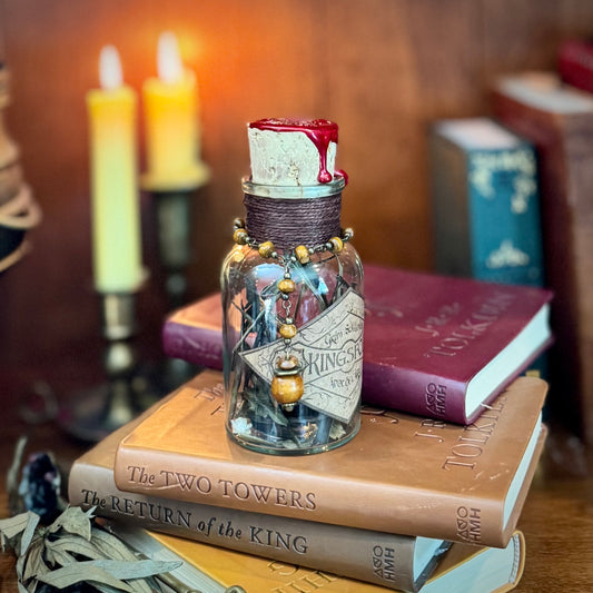 Kingsfoil, A Fantasy Decorative Apothecary Jar Prop