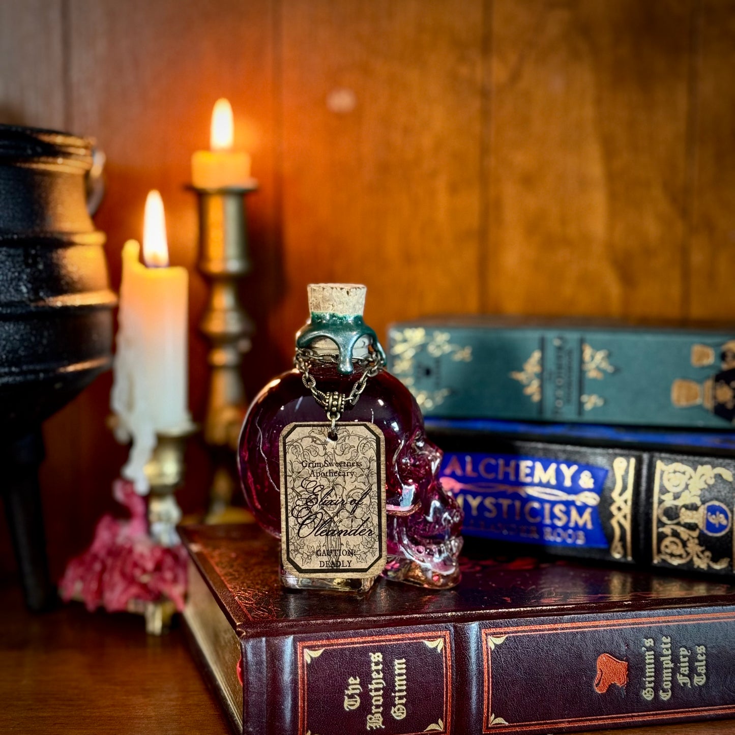 Small Elixir of Oleander, A Color Changing Potion Bottle Prop