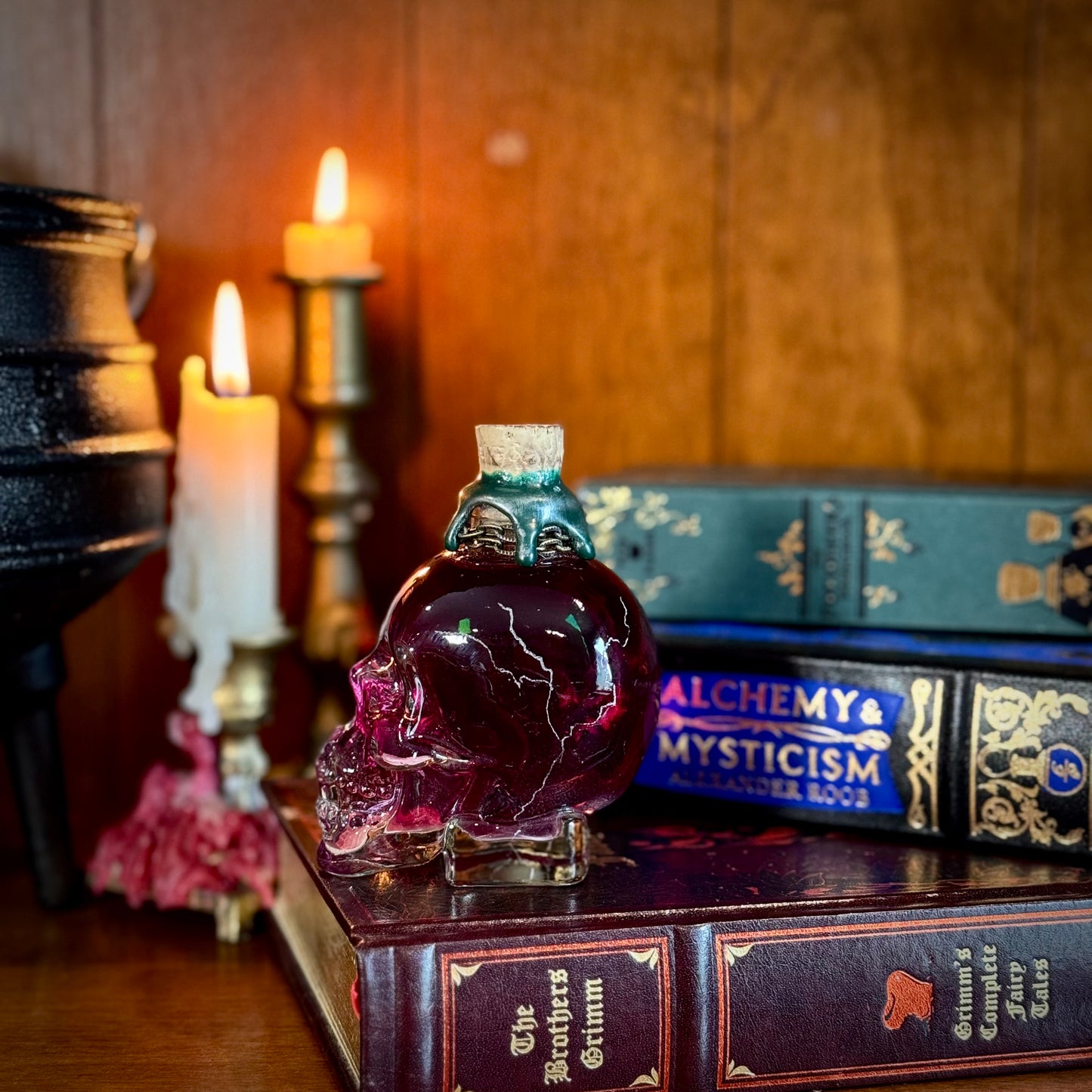 Small Elixir of Oleander, A Color Changing Potion Bottle Prop