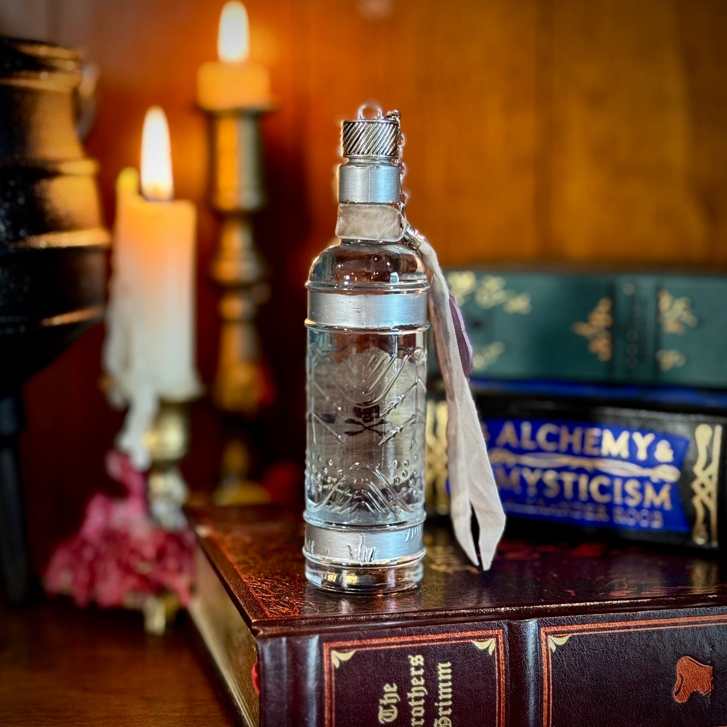 Aqua Tofana, A Color Change Decorative Potion Bottle