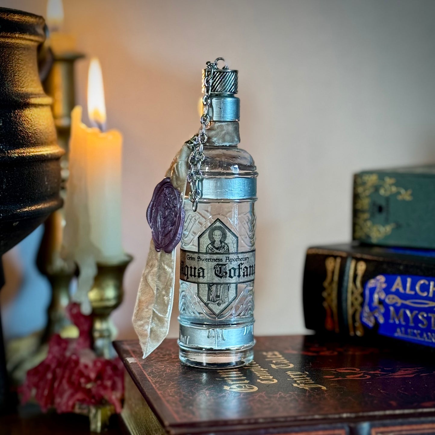 Aqua Tofana, A Color Change Decorative Potion Bottle