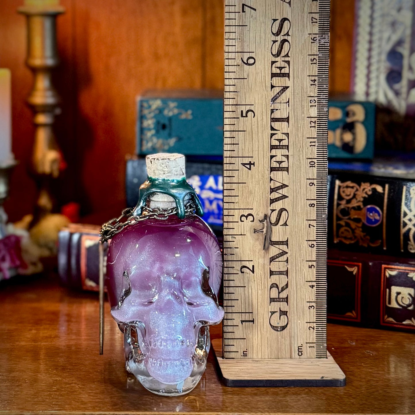 Small Elixir of Oleander, A Color Changing Potion Bottle Prop