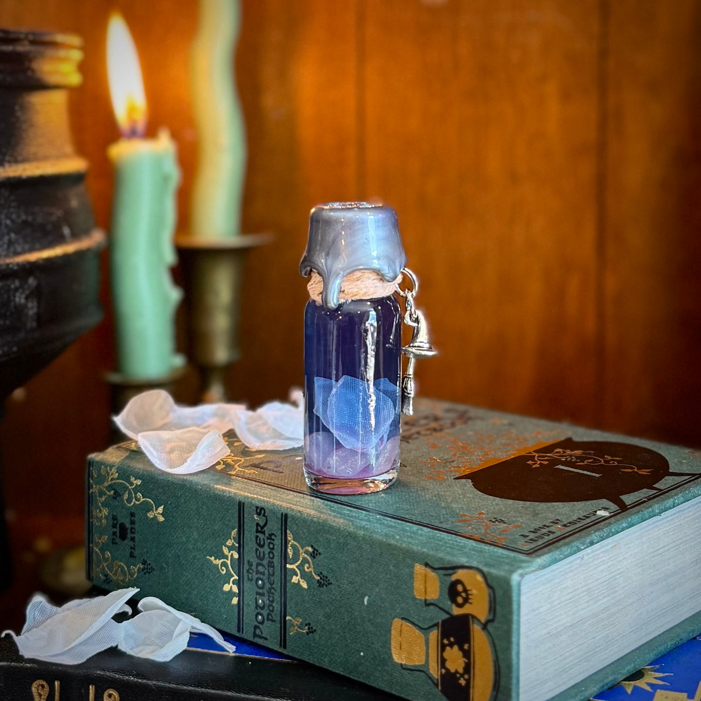 Amas Veritas Mini Fidget Potion Bottle