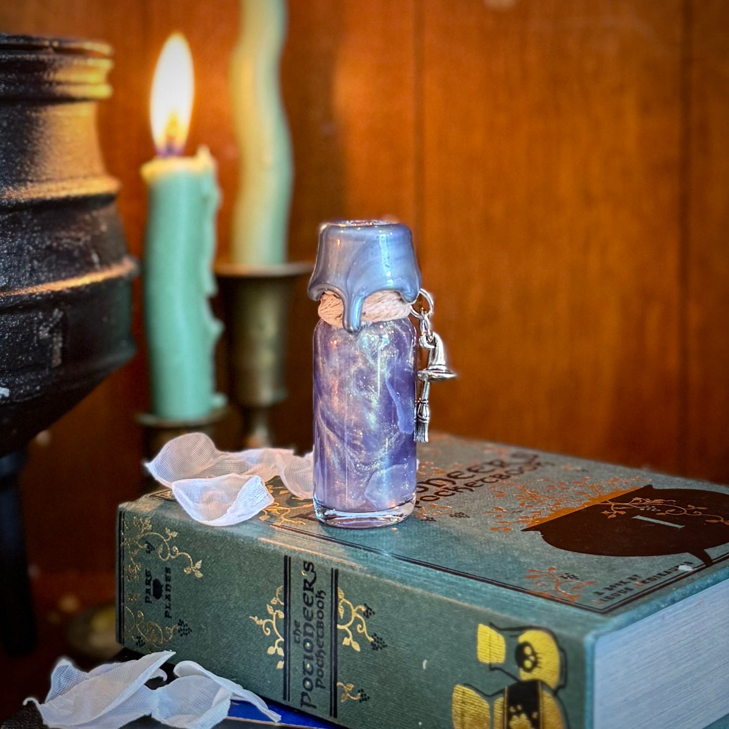 Amas Veritas Mini Fidget Potion Bottle