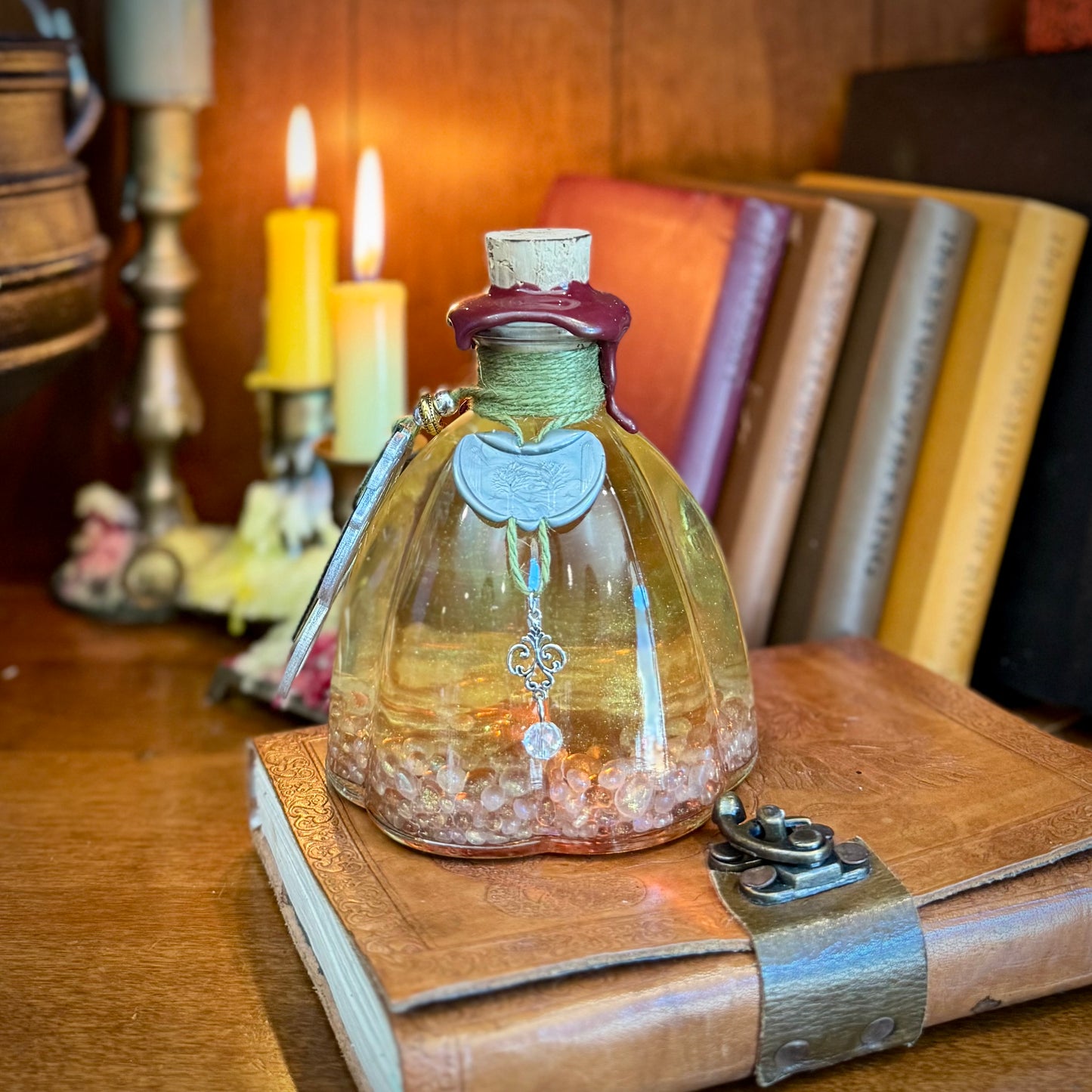 Miruvor, A Color Shifting Fantasy Potion Bottle Prop