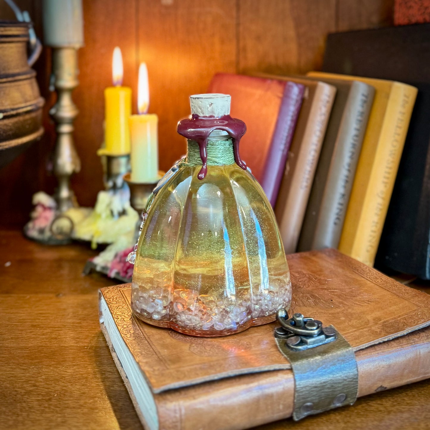 Miruvor, A Color Shifting Fantasy Potion Bottle Prop