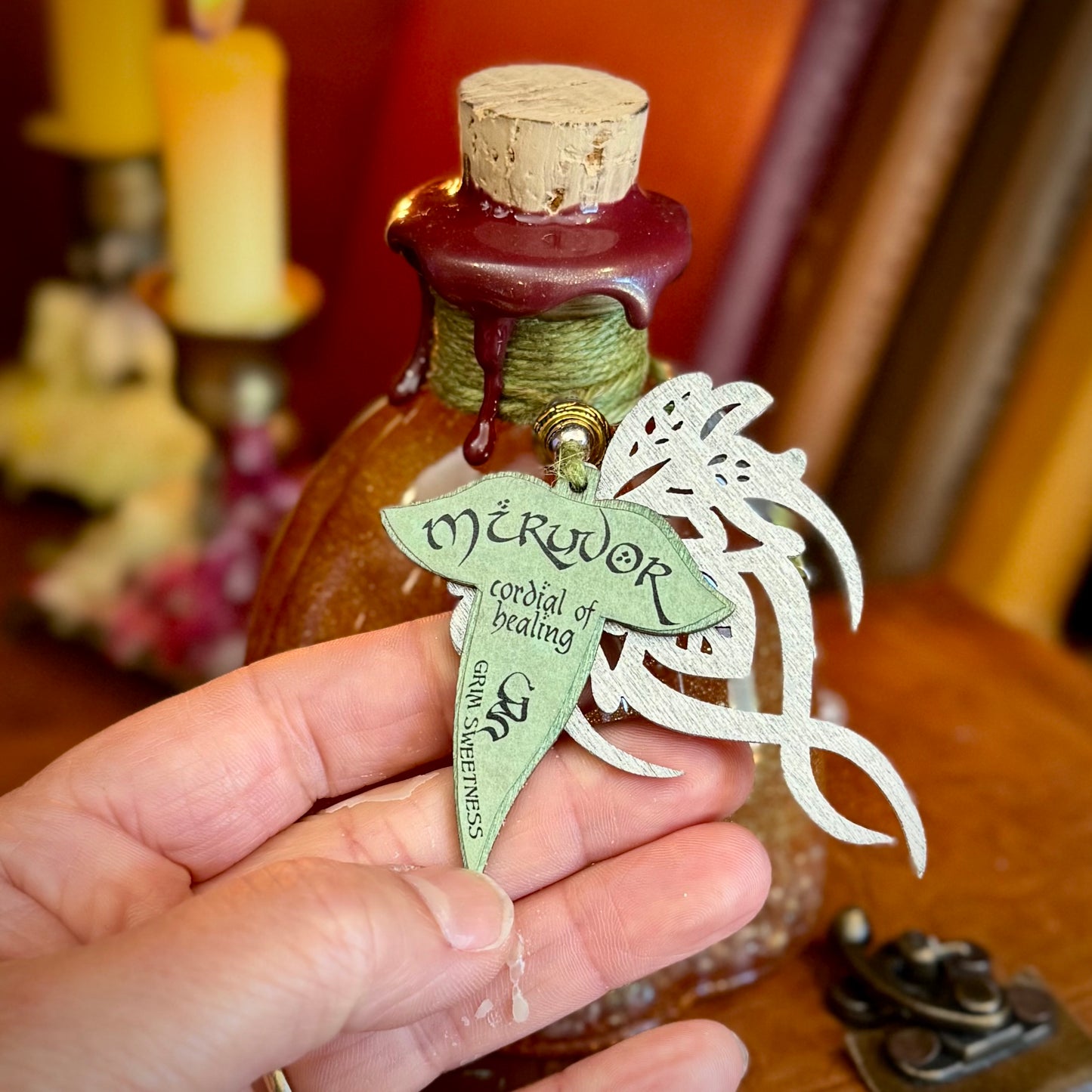 Miruvor, A Color Shifting Fantasy Potion Bottle Prop