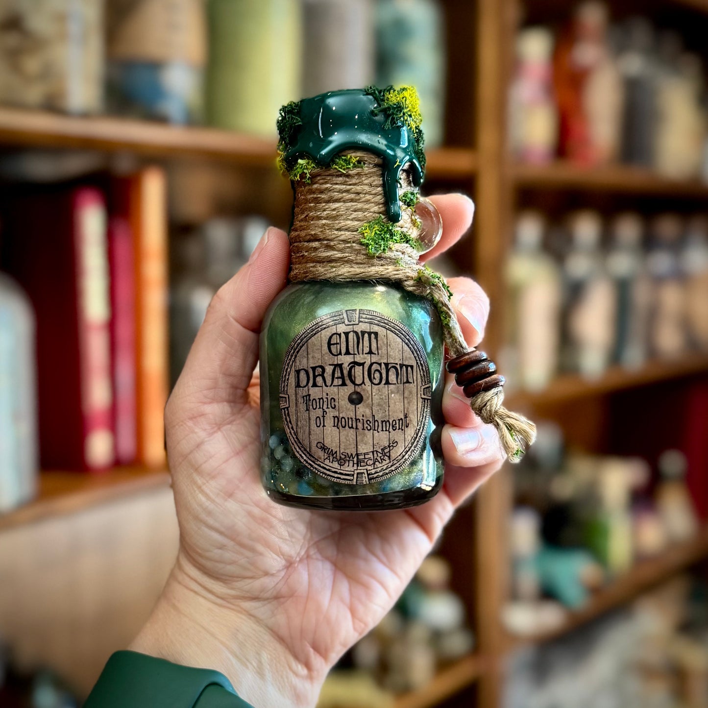 Ent Draught, A Color Changing Potion Bottle Prop, Hobbit Size