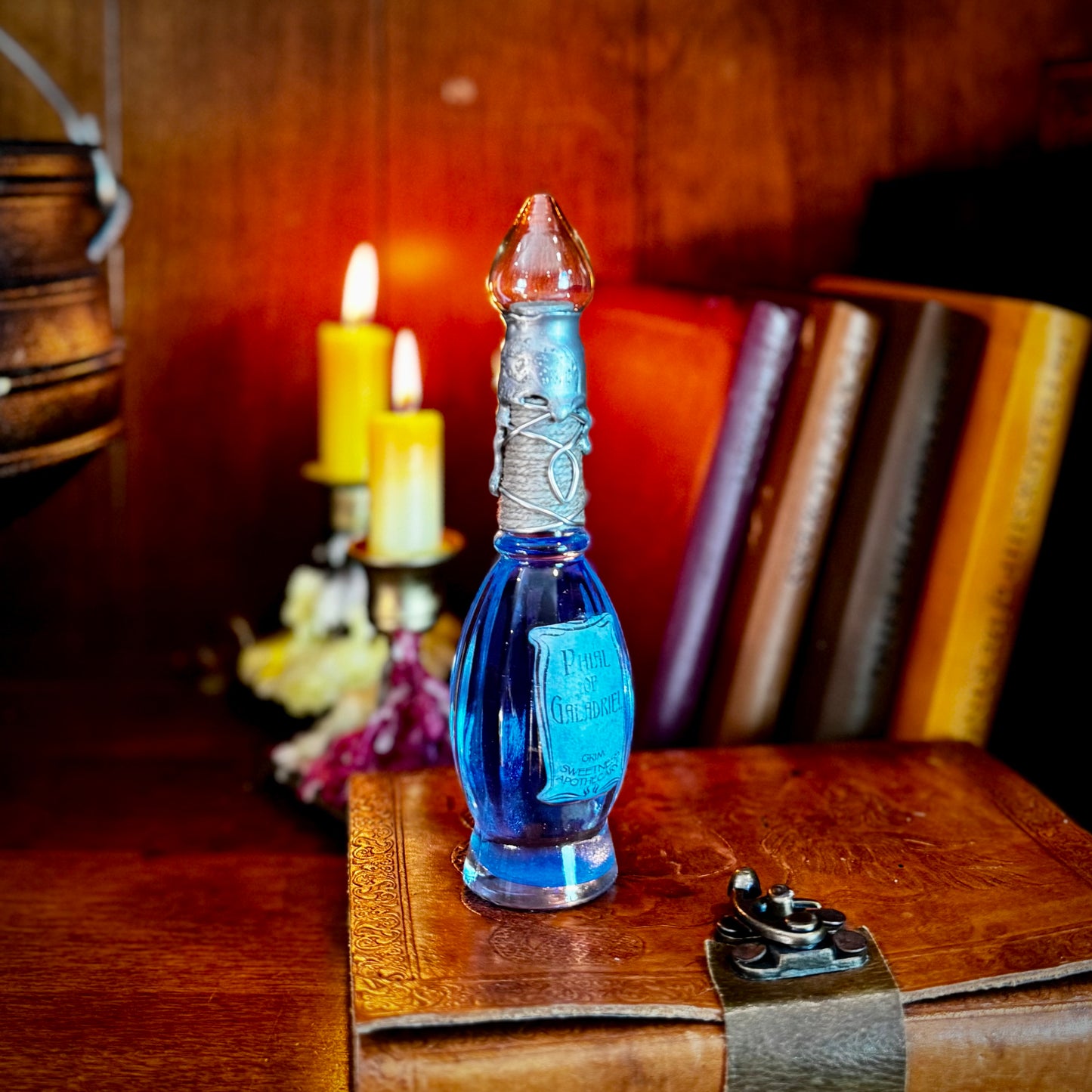Phial of Galadriel, A Color Changing Fantasy Potion Bottle Prop