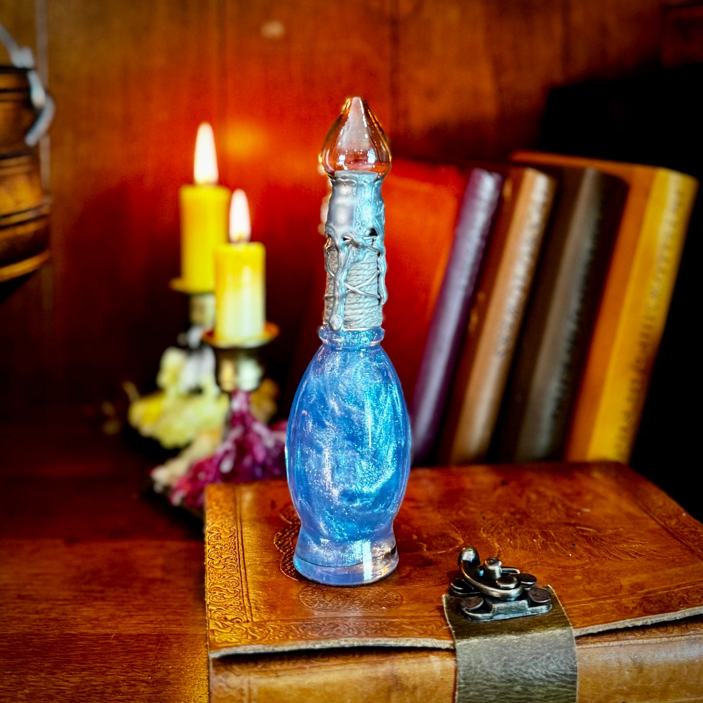 Phial of Galadriel, A Color Changing Fantasy Potion Bottle Prop