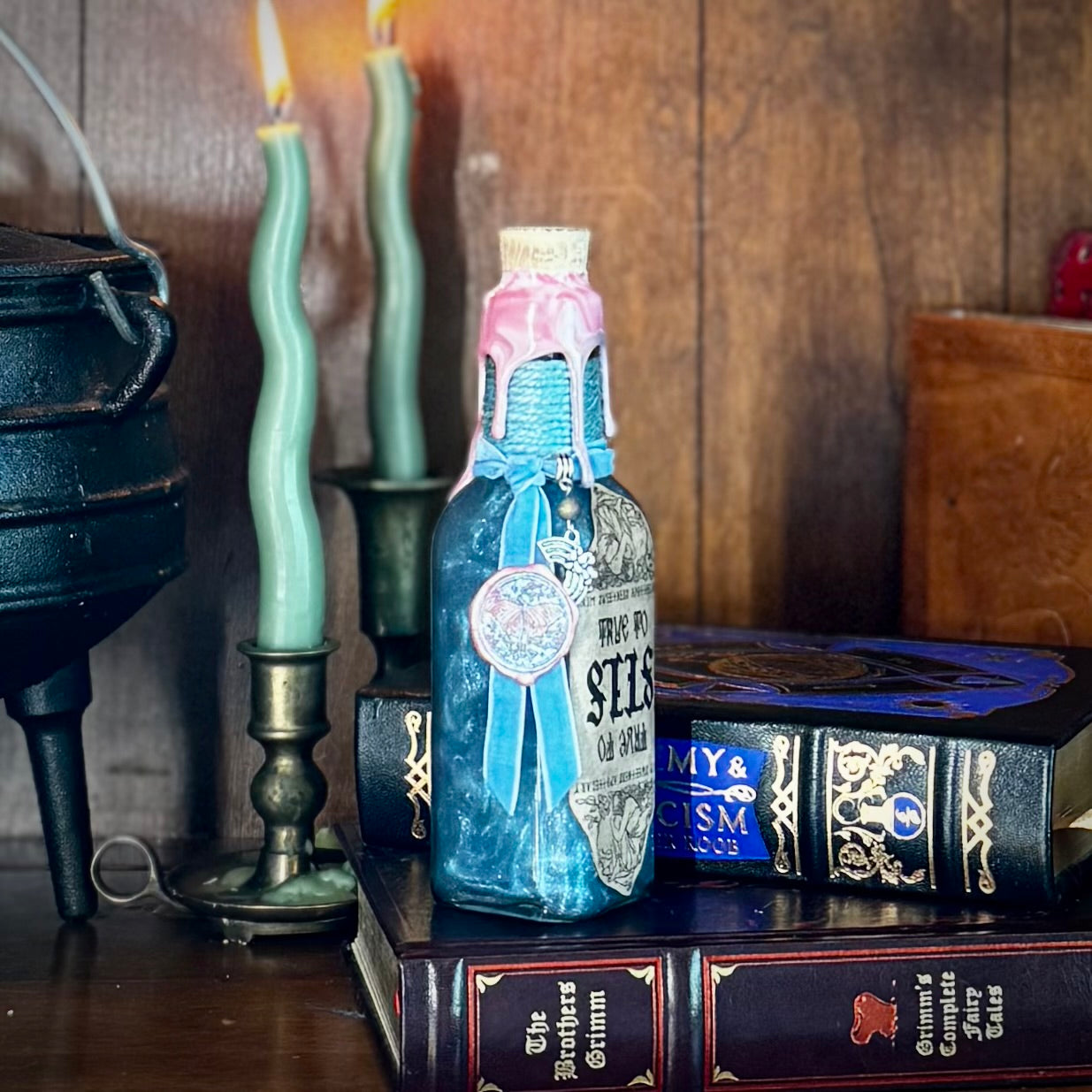 True To Self Potion -PINK TO BLUE- Color Change Potion Bottle Prop