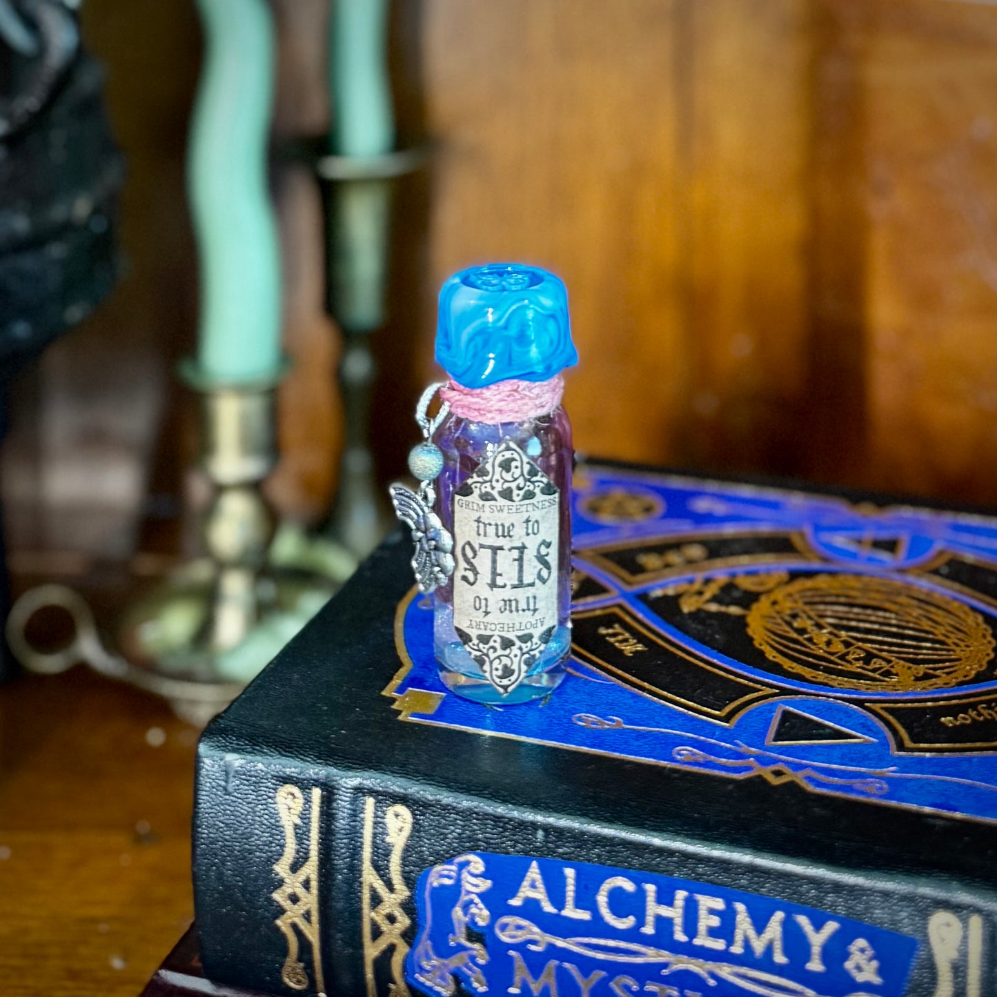 True to Self- PINK TO BLUE- Color Change Mini Potion Bottle Fidget