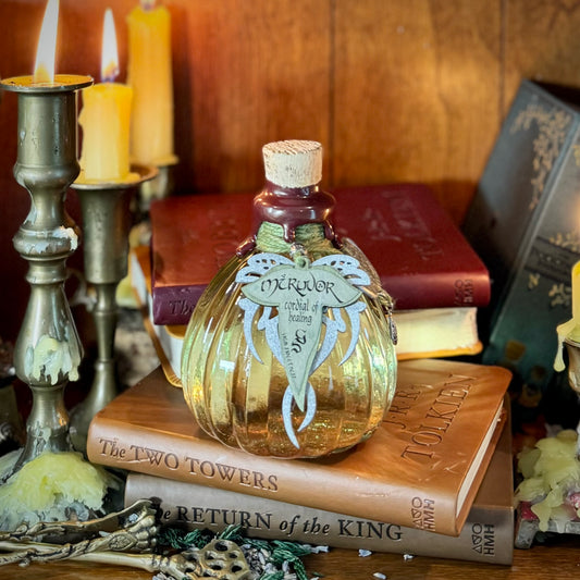 Miruvor, A Color Shifting Fantasy Potion Bottle Prop