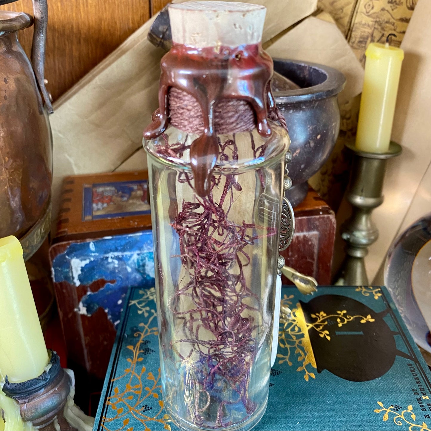 Dragon Heartstring, A Fantasy Apothecary Jar Prop