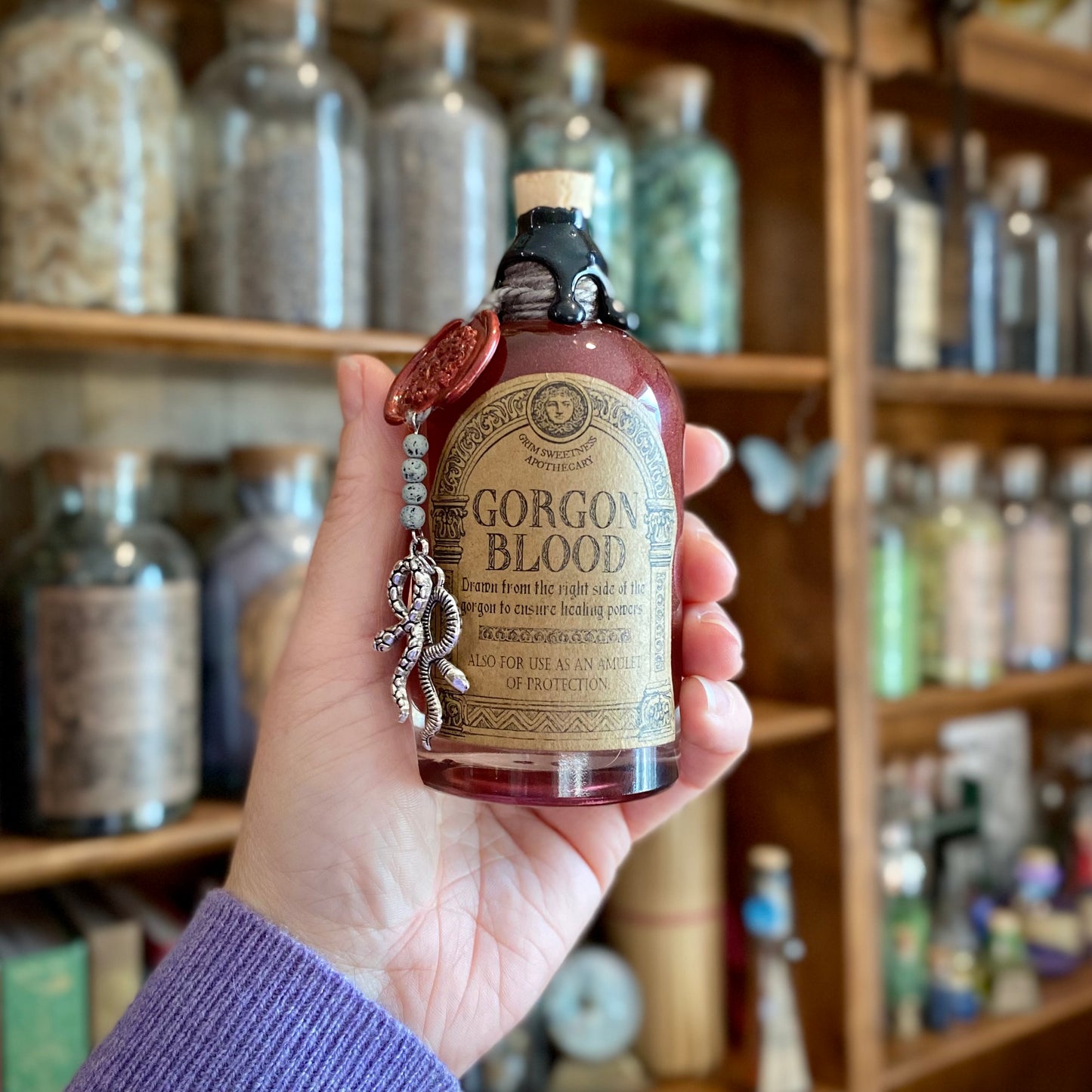 Gorgon Blood, Color Changing Potion Bottle Prop