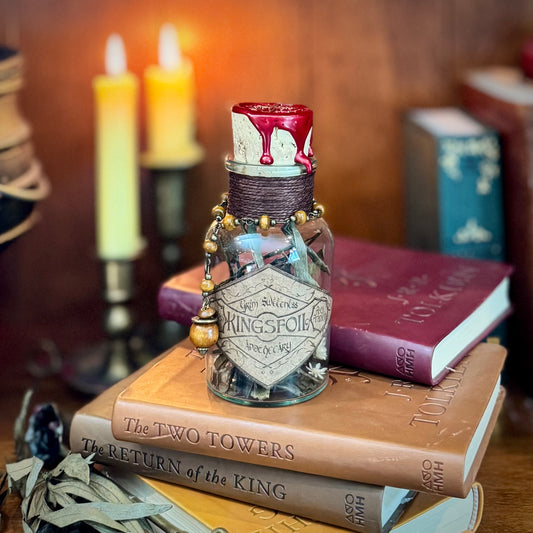 Kingsfoil, A Fantasy Decorative Apothecary Jar Prop