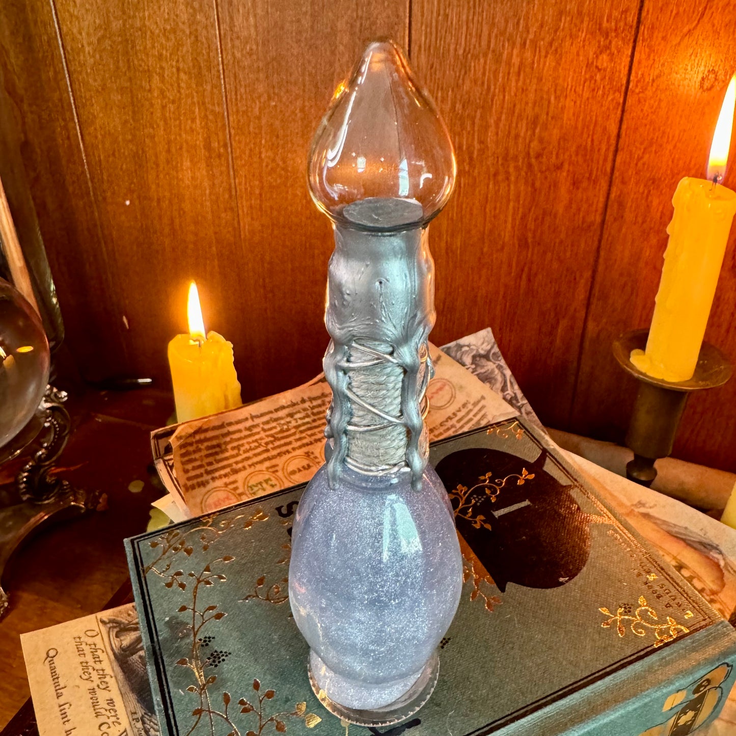 Phial of Galadriel, A Color Changing Fantasy Potion Bottle Prop