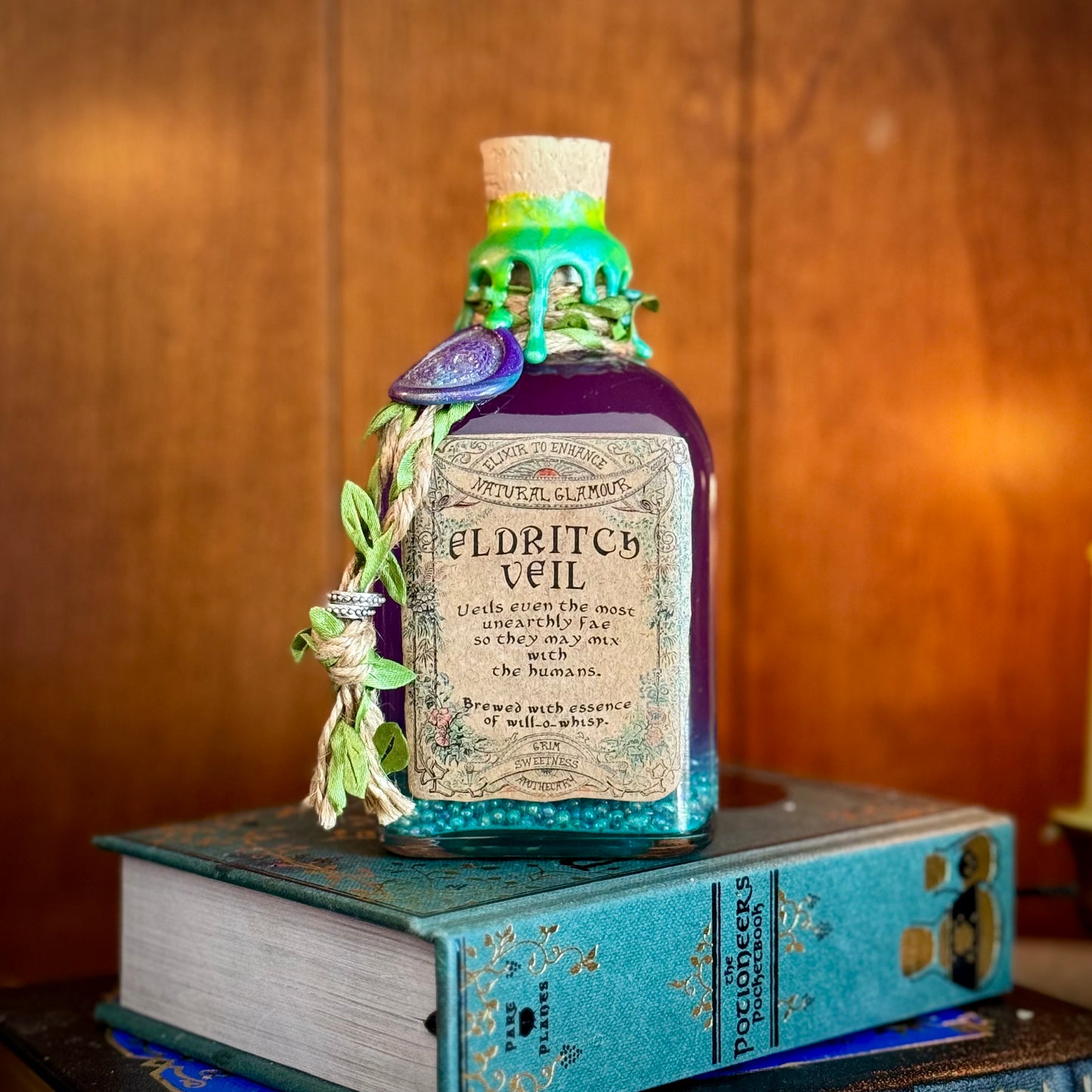 Eldritch Veil. A Fae, Color Change Potion Bottle Prop