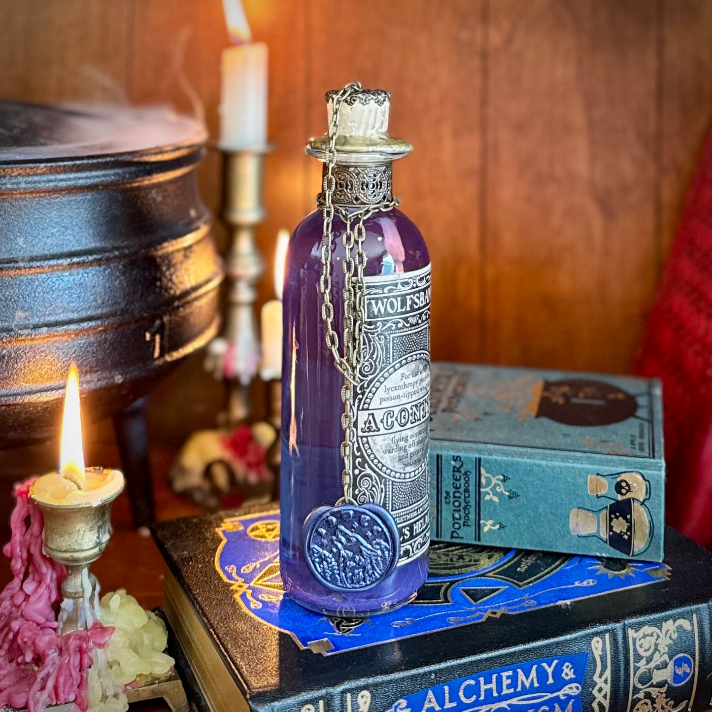 Wolfsbane Potion, Color Changing Potion Bottle Prop