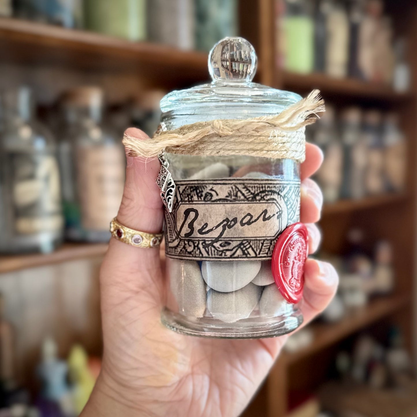 Bezoar Apothecary Jar, Universal Poison Antidote