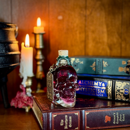 Small Elixir of Oleander, A Color Changing Potion Bottle Prop