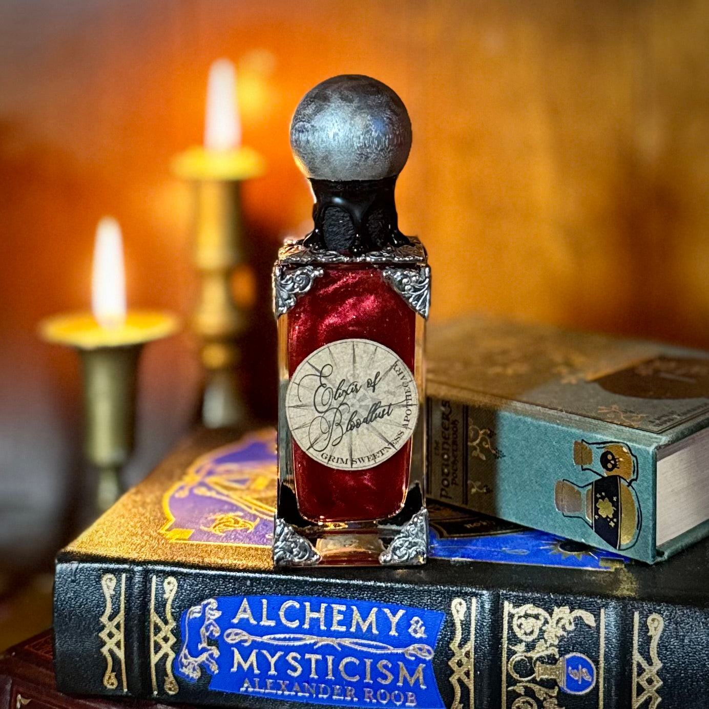 Elixir of Bloodlust, Color Changing Potion Bottle Prop