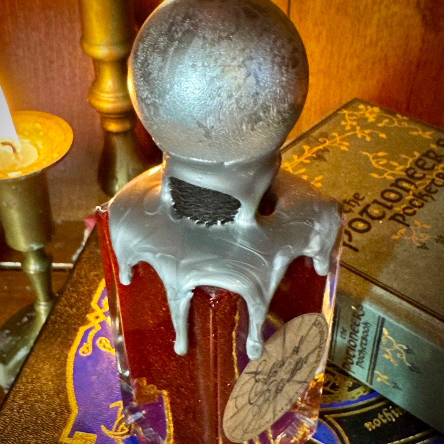 Elixir of Bloodlust, Color Changing Potion Bottle Prop