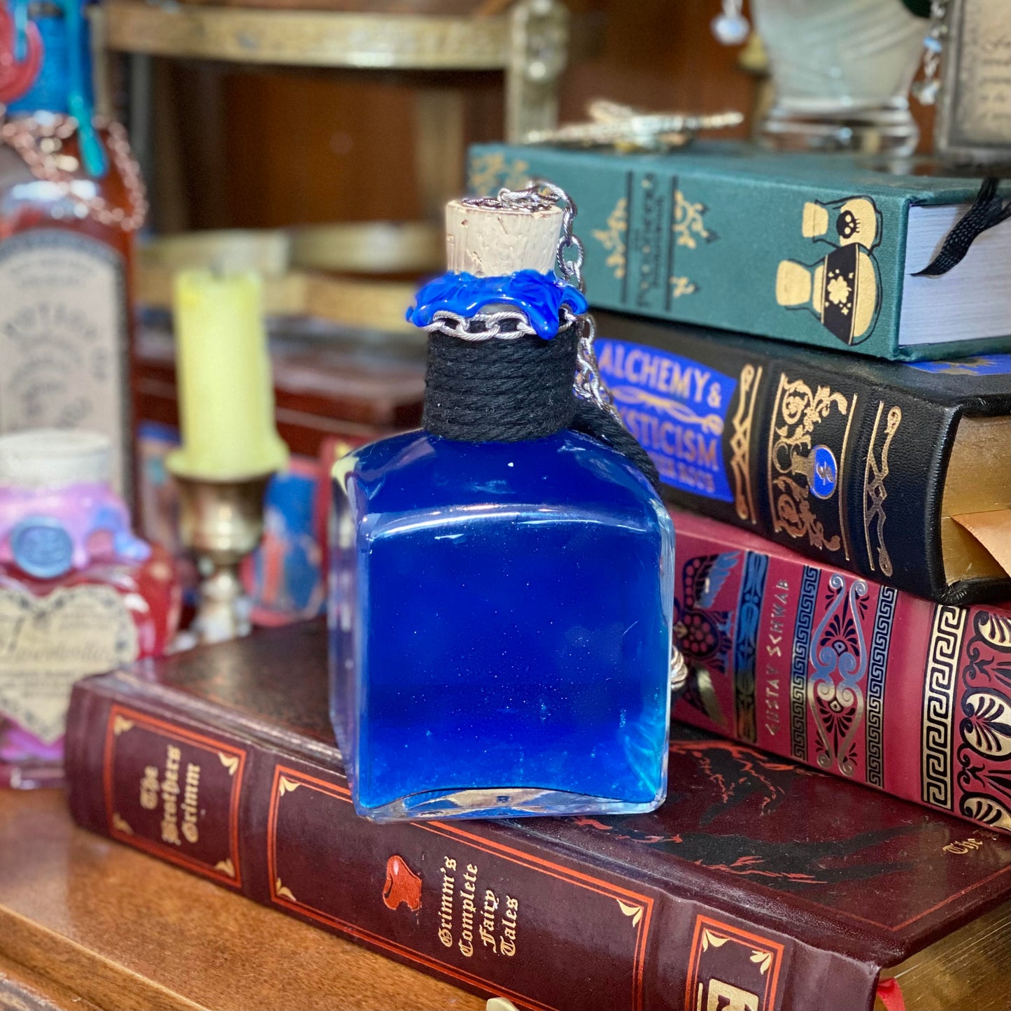 Mana Potion, A Color Changing Potion Bottle Prop
