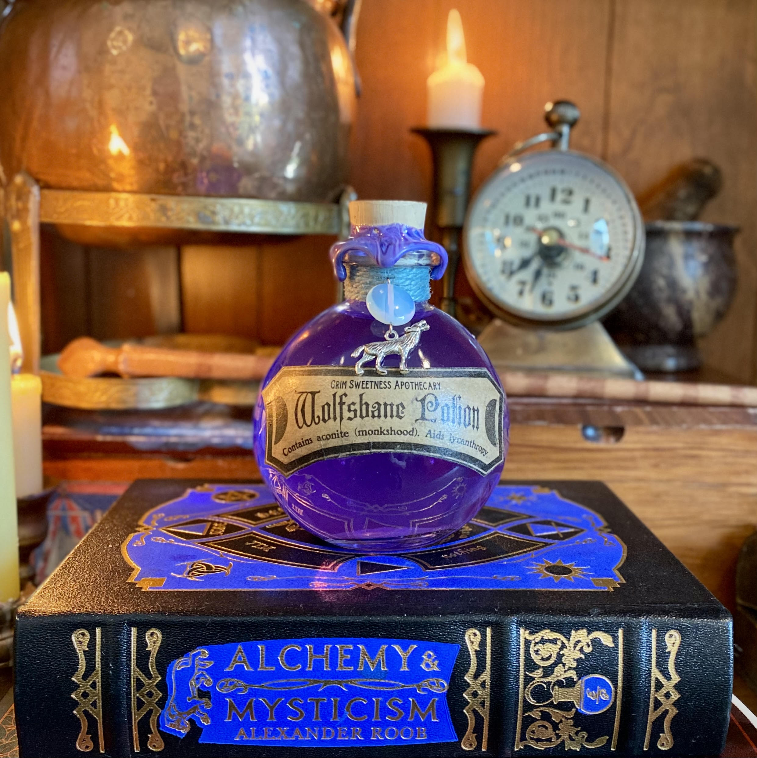 Wolfsbane Potion, Color Changing Potion Bottle – Grim Sweetness Apothecary