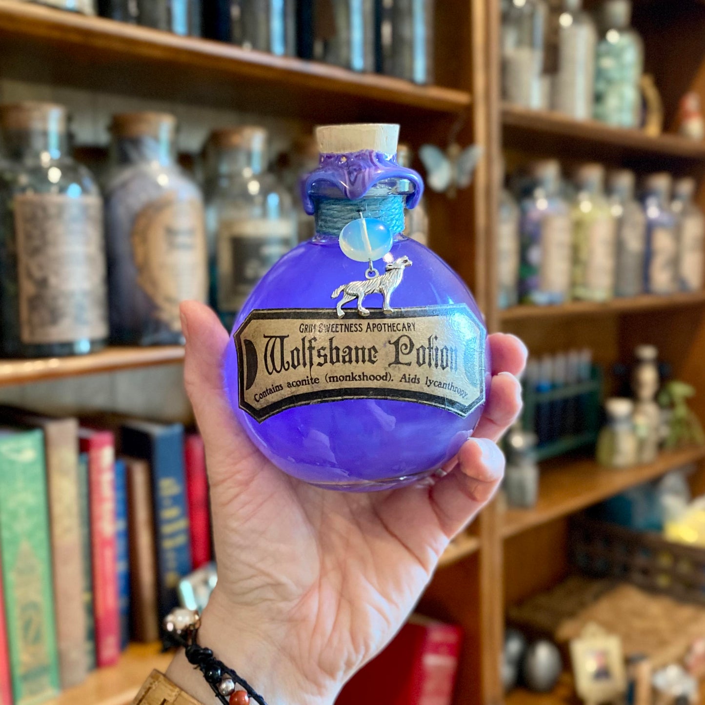 Wolfsbane Potion, Color Changing Potion Bottle