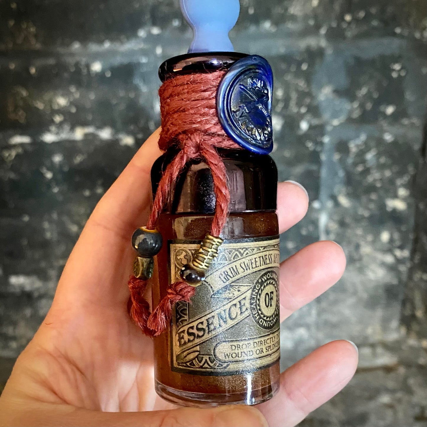 Essence of Dittany, A Magical Color Changing Potion Bottle Prop